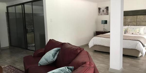 Calla Lily Guesthouse Mbombela Eksteriør billede