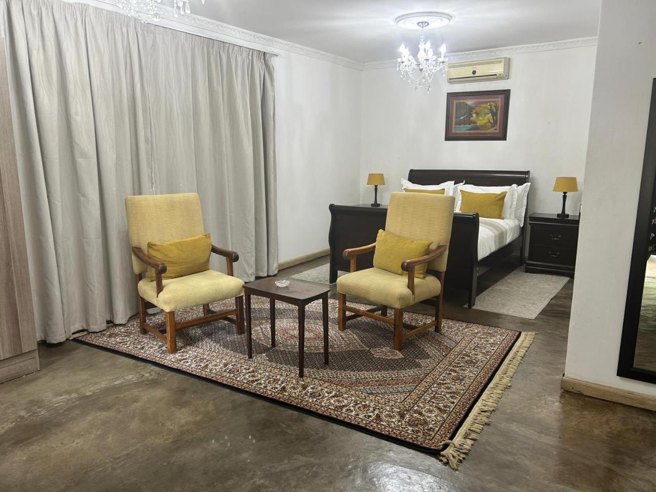 Calla Lily Guesthouse Mbombela Eksteriør billede
