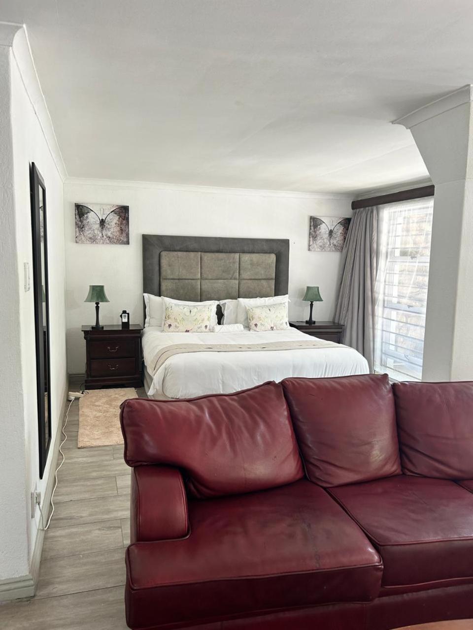 Calla Lily Guesthouse Mbombela Eksteriør billede